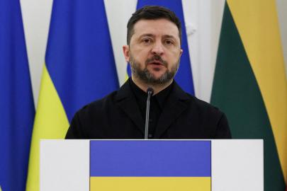Zelenski: "Barış görüşmeleri Türkiye'de olabilir"