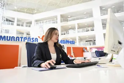 Antalya Muratpaşa'da 15 bin başvuru çözüldü