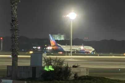 Antalya'da pilotu rahatsızlanan uçak acil iniş yaptı