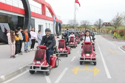 Çayırovalı minikler Trafik Eğitim Parkı’nda buluştu