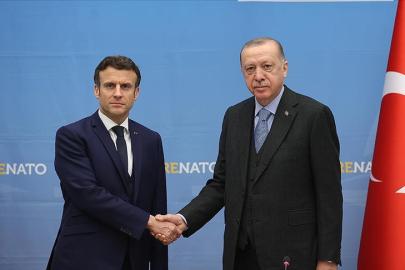 Cumhurbaşkanı Erdoğan, Macron ile görüştü