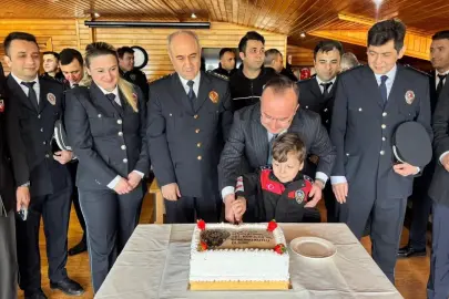 Hopa Kaymakamı Arslantürk polisleri kabul etti