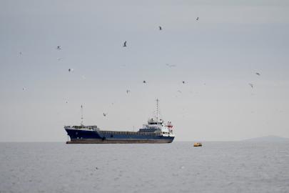 İran ablukayı aşmak için çözüm arıyor