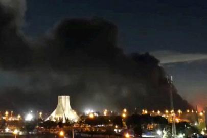 İran Savaşı'nda kritik saat: 03.00. Trump süreyi uzatacak mı yoksa büyük saldırı başlayacak mı?