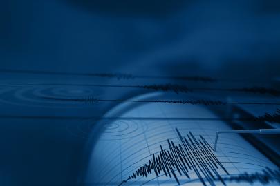 Japonya’da 7.5 büyüklüğünde deprem. 3 metrelik tsunami uyarısı yapıldı
