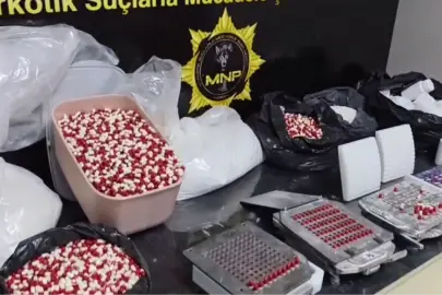 Mersin’de tonlarca sentetik ecza hammaddesi ele geçirildi