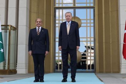 Pakistan Başbakanı Türkiye'ye geliyor