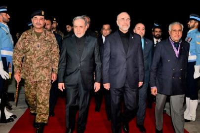 Pakistan'da tarihi gün. ABD ve İran heyetleri İslamabad'a ulaştı