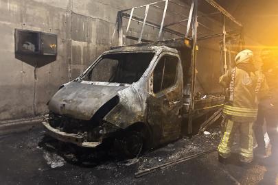 Sabiha Gökçen Havalimanı'nın 2. pistinin altındaki tünelde korkutan yangın