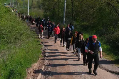 Sakarya Büyükşehir'de doğa yürüyüşlerinde 'bahar' etabı