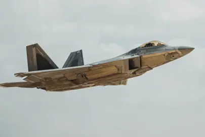 ABD, İsrail'e savaş uçakları konuşlandırdı