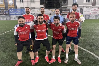 Ağrı'da kurumlarar arası bol gollü galibiyet