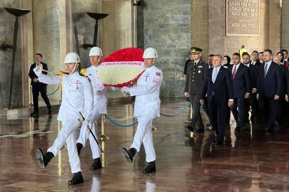 Anıtkabir'de 19 Mayıs töreni
