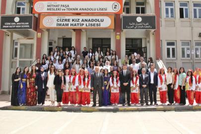 Cizre’de “Maarif’in Kalbinde Marifetli Gençlik” yıl sonu sergisi yapıldı