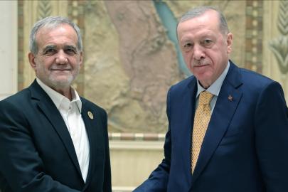Cumhurbaşkanı Erdoğan, İranlı mevkidaşı Pezeşkiyan'la görüştü