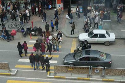 Erzincan’da bayram alışverişi yoğunluğu yaşanıyor