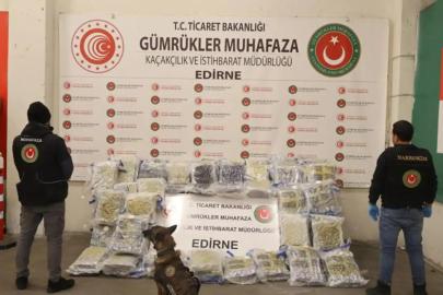 Gümrük kapıları ve havalimanında 659 kilo uyuşturucu ele geçirildi