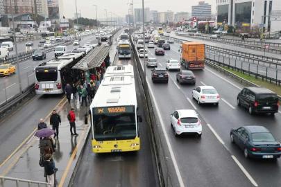 İstanbul'da bugün bazı yollar trafiğe kapatılacak