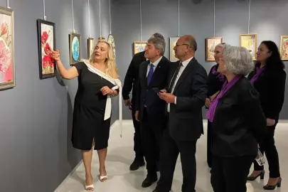 Mudanya HEM kursiyerlerinin 'taş tablo' sergisine Bursa ilgisi