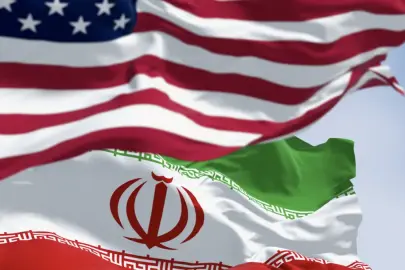 Pakistan heyeti İran ve ABD'nin arasını bulmaya çalışıyor