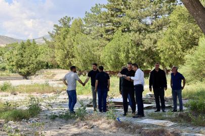 Akçadağ Belediye Başkanı Ulutaş, yeni belediye binası alanında incelemelerde bulundu