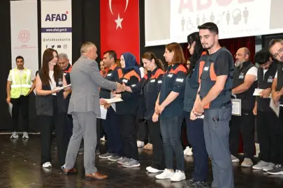 Bursa’da özel gereksinimli bireyler için 'Afet Yönetimi Projesi' tamamlandı
