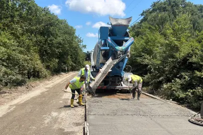 Kocaeli Gebze'de beton yol onarımı başladı
