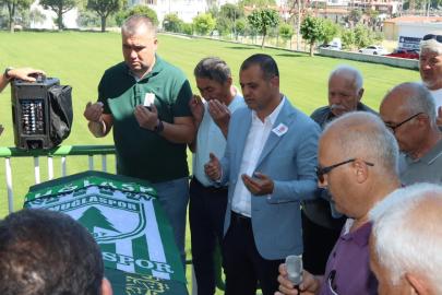 Muğlaspor'da Akın Çavaş'a veda