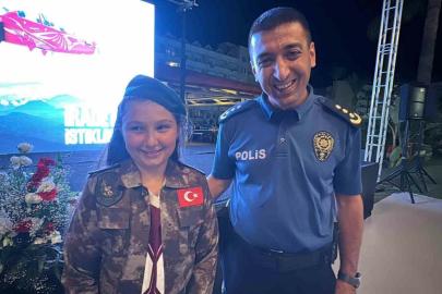 15 Temmuz şehidinin yeğenine Özel Harekat üniforması hediye edildi