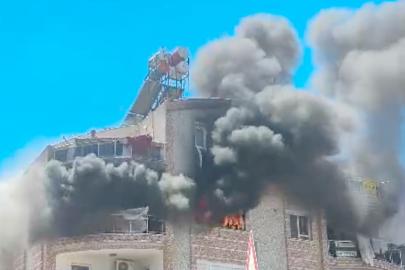 Antalya'da dairede çıkan yangında 5 kişi dumandan etkilendi