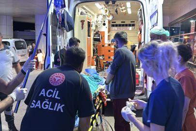Çocuk parkında boşandığı kadını katletti, 4 yaşındaki kızını yaraladı