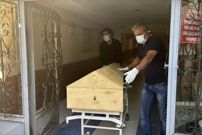 Keneden bir ölüm daha. Bu yıl 11'inci ölüm gerçekleşti, 12 vaka daha var