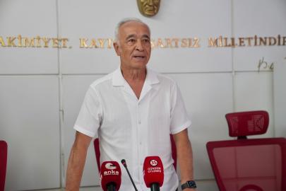 Seferihisar Belediyesi'nde başkanvekili CHP'li Fuat Gümüş seçildi