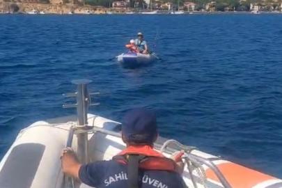 Şişme bot keyfi kabusa döndü. Yüzlerce metre sürüklendiler