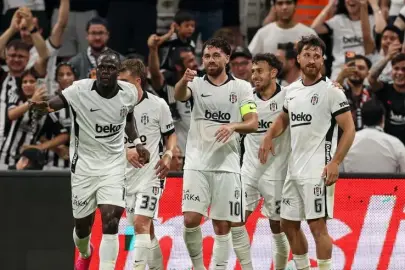 UEFA Avrupa Ligi’nde 9 takım tur atladı