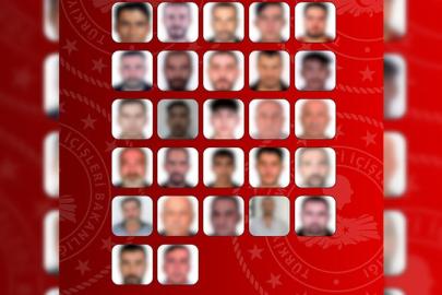 Yurt dışına kaçan 65 firari Türkiye'ye getirildi