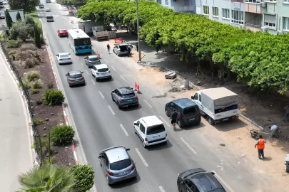 Antalya’da bulvarlar modern görünüme kavuşuyor