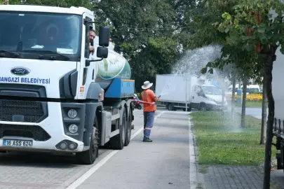 Bursa Osmangazi'den sıcak havalarda yeşil alanlara can suyu