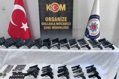 İzmir ve Manisa'da silah kaçakçılığı operasyonu: 13 gözaltı