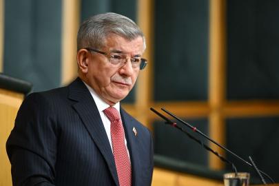 Ahmet Davutoğlu hakkında soruşturma başlatıldı