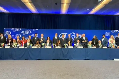 Konya'da Başkan Altay'dan dünya belediyelerine COP31 çağrısı