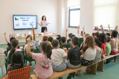 Mersin Silifke’de çocuklara afet farkındalığı eğitimi