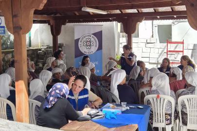 Muğla'da sağlık ekibi sahada