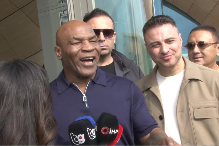 Mike Tyson İstanbul'da: "Türkiye'de bulunmaktan çok mutluyum" 